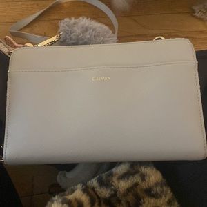 Calpak wallet on a chain